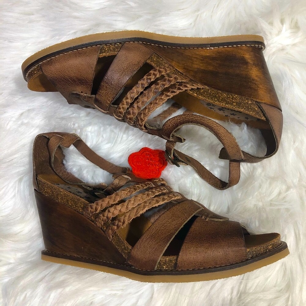 🌻NIB!! RARE BOHO BEAUTIES Kickers Wood Wedge Cork Sandals 8.5 U-Find